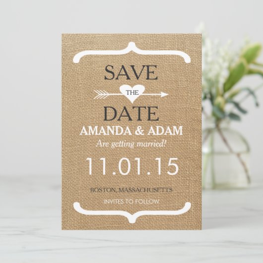 Rustikales Burlap Save the Date Postkarte (Stehend Vorderseite)