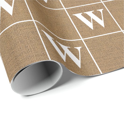 Rustikales Burlap White Monogram Wrapping Paper Geschenkpapier (Rolleneckpunkt)