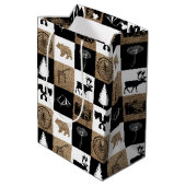 Rustikales Camping Outdoor Adventure Mittlere Geschenktüte (Rückseite Schrägansicht)