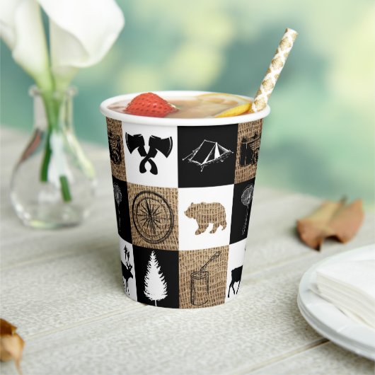 Rustikales Camping Outdoor Adventure Pappbecher (In Situ)