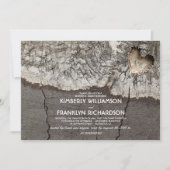 Rustikales Carved Wood Heart Tree Probe Dinner Einladung (Vorderseite)