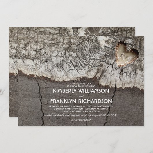 Rustikales Carved Wood Heart Tree Probe Dinner Einladung (Vorne/Hinten)