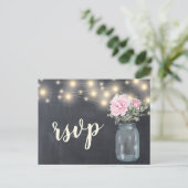 Rustikales Chalkboard Peony Floral Mason Jar | UAW Einladungspostkarte (Stehend Vorderseite)