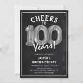 Rustikales Chalkboard Silver Balloons 100. Geburts Einladung (Vorderseite)
