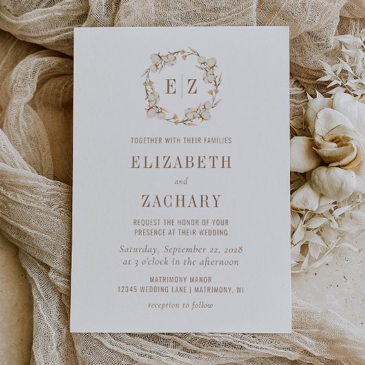 Rustikales Cotton Wreath Monogram Wedding Einladung