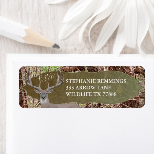 Rustikales Country Deer Junter Wedding RSVP Label (Insitu)
