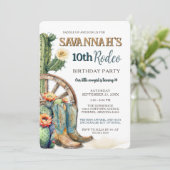 Rustikales Cowgirl Western Rodeo Geburtstag Einladung (Stehend Vorderseite)