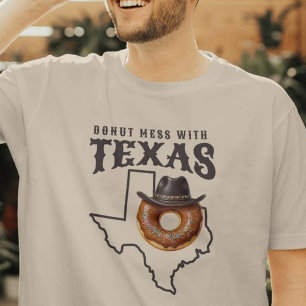 Rustikales Donut-Chaos mit Texas T-Shirt