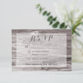 Rustikales Driftwood-Background Wedding RSVP Karte (Stehend Vorderseite)