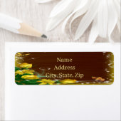 Rustikales dunkles Holz Gelbe Blütenschmetterlings (Insitu)