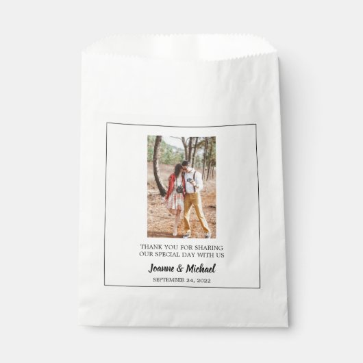 Rustikales Ehepaar Foto Vielen Dank für Ihre Hochz Geschenktütchen (Vorderseite)
