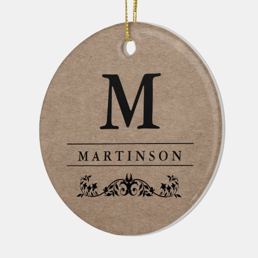 Rustikales elegantes Packpapier-Monogramm mit Keramik Ornament (Links)