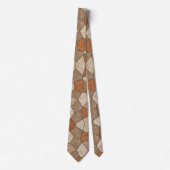 Rustikales Erdtön-Sandstein-Geometrie-Mosaik Krawatte (Vorderseite)
