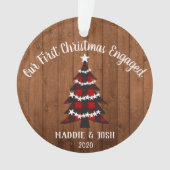 Rustikales Erstes Weihnachtsfest Verlobtes Foto &  Ornament (Vorderseite)
