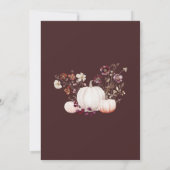 Rustikales Fall Taupe Floral Pumpkin Brautparty Einladung (Rückseite)