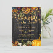 Rustikales Fallholz Ich tue Grillen Paare Dusche Einladung (Stehend Vorderseite)