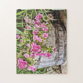 Rustikales Fass aus rosa Pansy-Blume Puzzle (Vertikal)