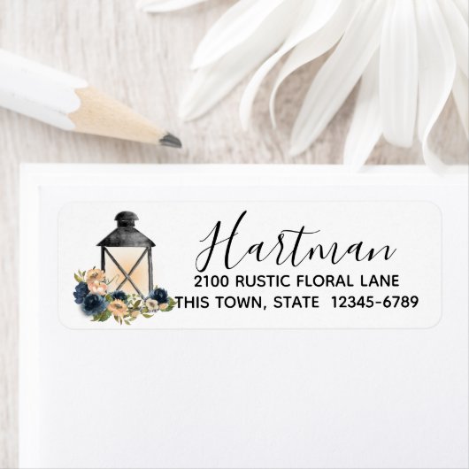 Rustikales Floral Lantern Rücksendeadresse-Label (Insitu)