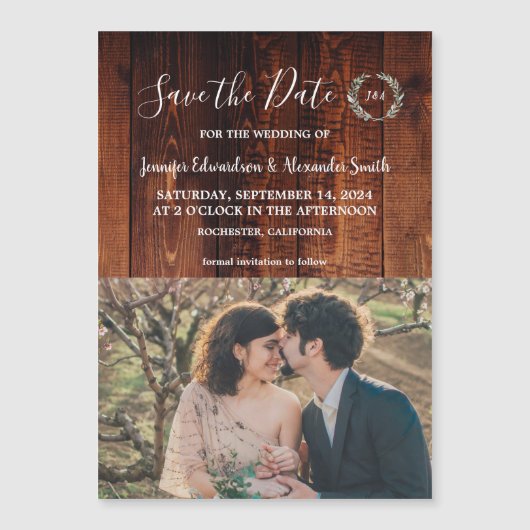 Rustikales Foto aus Monogramm Stallholz Save the D Magneteinladung (Vorderseite)