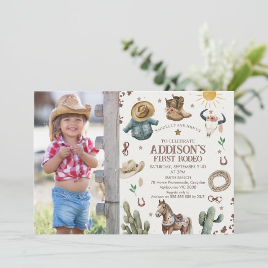 Rustikales Foto Erster Rodeo Wild West 1. Geburtst Einladung (Stehend Vorderseite)