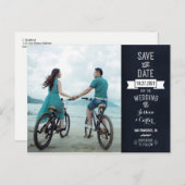 Rustikales Foto für Karton-Typografie Save the Dat Ankündigungspostkarte (Vorne/Hinten)