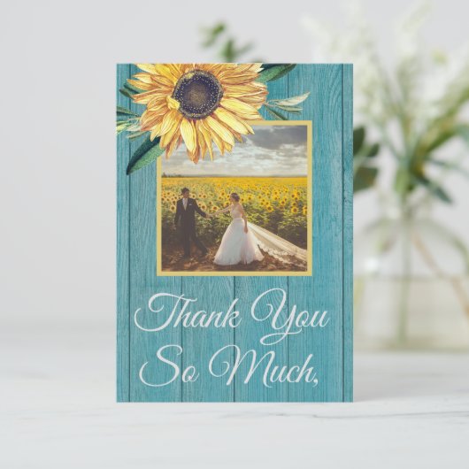Rustikales Foto Gelbe Sonnenblume Blauer Barnholz Dankeskarte (Stehend Vorderseite)