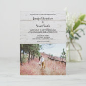 Rustikales Foto mit elegantem Holz Einladung (Stehend Vorderseite)