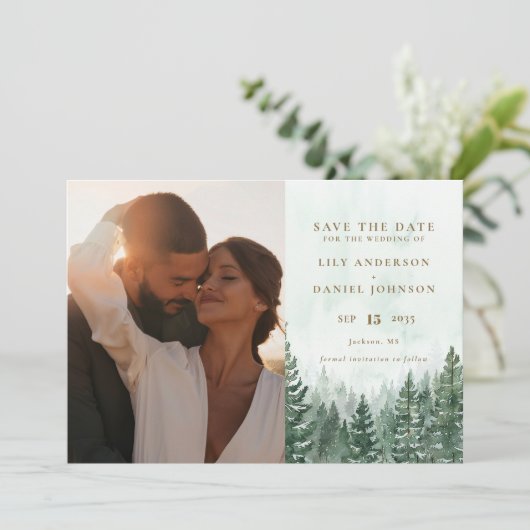 Rustikales Foto QR Code für Pinienwälder Save The Date (Stehend Vorderseite)