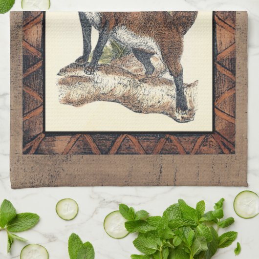 Rustikales Fox Stepping auf einem Baumstamm Handtuch (Gefaltet)