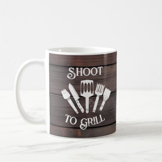 Rustikales Funny Cooking Geschenk Men Shoot to Gri Kaffeetasse (Links)