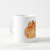 Rustikales Gingham Autumn Pumpkin Kaffeetasse (Vorderseite Links)