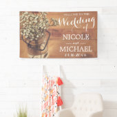 Rustikales Gipskraut Mason Jar Wood Wedding Banner (Insitu)