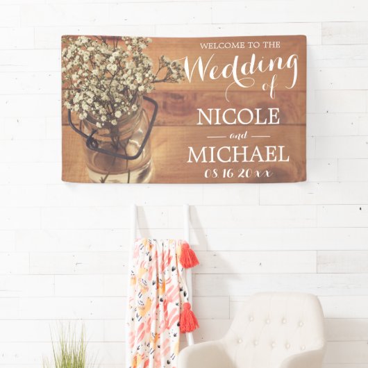 Rustikales Gipskraut Mason Jar Wood Wedding Banner (Insitu)