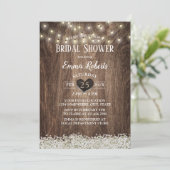 Rustikales Gipskraut String Lights Brautparty Einladung (Stehend Vorderseite)