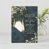 Rustikales Glow Lantern Blau Schwarze Rose Verlobu Einladung (Stehend Vorderseite)