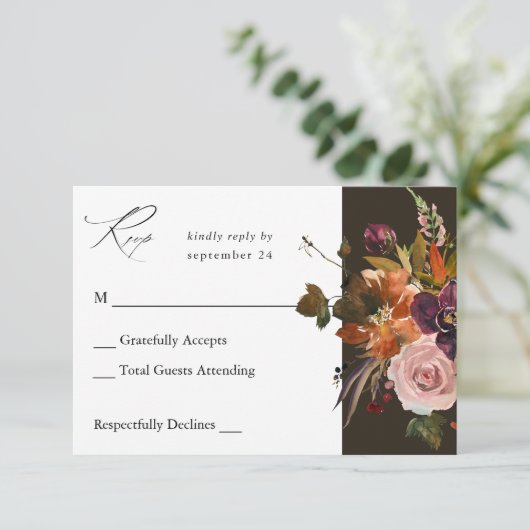 Rustikales Gold, Lila und rosa Blütenblätter, rosa RSVP Karte (Stehend Vorderseite)