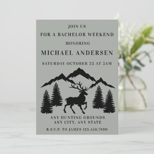 Rustikales graues Buck Jagen Bachelor Weekend Einladung (Stehend Vorderseite)