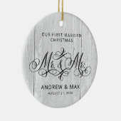 Rustikales graues Holz Personalisiert Mr. & Mr. Ga Keramik Ornament (Rechts)