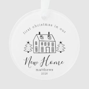 Rustikales Haus und Bäume Erste Weihnachtsfeier Ne Ornament