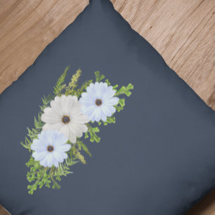 Rustikales Hellblau und Weiß Blume Kissen