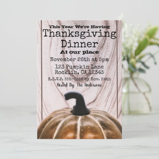 Rustikales Herbstkürbisfest Erntedank Abendessen Einladung (Stehend Vorderseite)