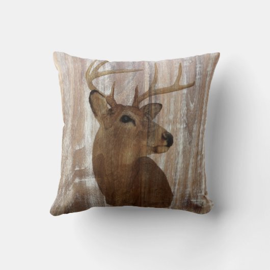 Rustikales Hirsch die Jagd ist über immer mehr Kissen (Rückseite)
