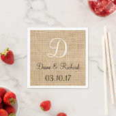 Rustikales Hochzeitburlap-Name Datum Monogramm Serviette (Beispiel)