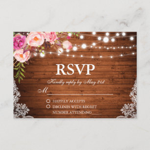 Rustikales Hochzeitsholz mit blühenden Lichtern La RSVP Karte