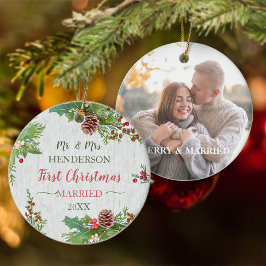 Rustikales Holly Pine Newlyweds zweiseitiges Custo Ornament