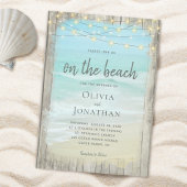 Rustikales Holz am Strand strahlt Hochzeit aus Einladung