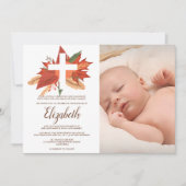 Rustikales Holz Blütenblumen christliche Taufe Fot Einladung (Vorderseite)