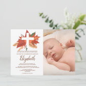 Rustikales Holz Blütenblumen christliche Taufe Fot Einladung (Stehend Vorderseite)