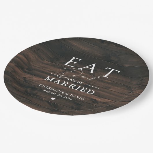 Rustikales Holz essen Drink und Verheiratet sein Pappteller (Schrägansicht)