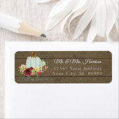 Rustikales Holz fällt in Liebe Blue Pumpkin Wasser (Insitu)